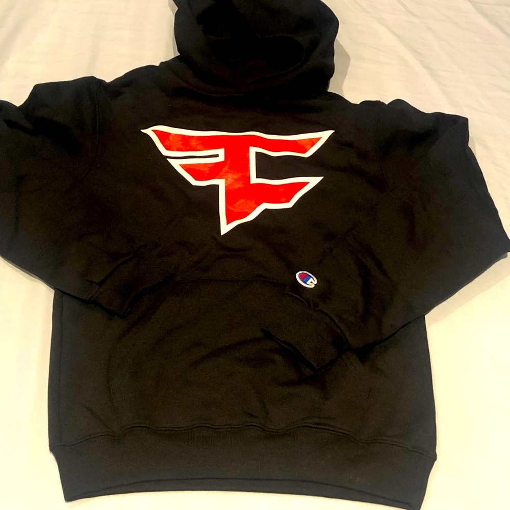 Kid boy new champion brand Faze Clan black hoodie in. Size Medium